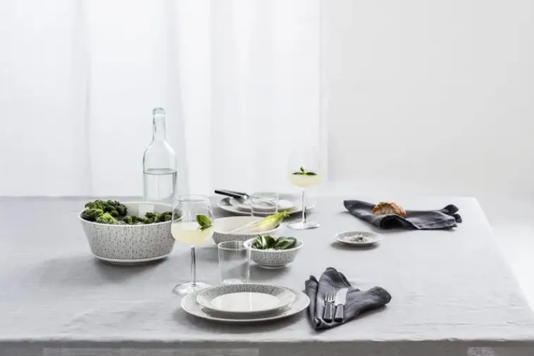 Arabia Astiat>Syva Lautanen Mainio Sarastus 23Cm