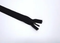 Opti Käsityötarvikkeet>Hame/Housuvetoketju 20Cm Musta S40