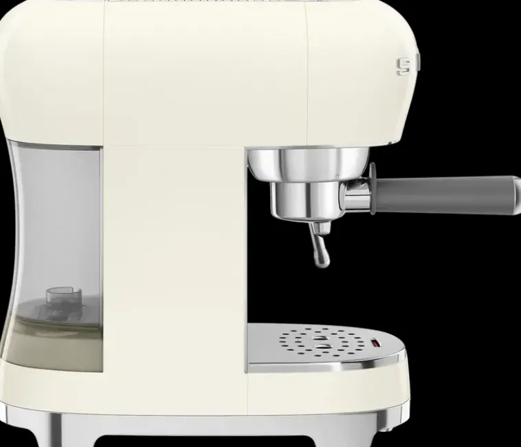 Smeg Kahvi Ja Tee<Ecf02Creu Espressokeitin, Kermanvalkoinen