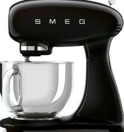 Smeg Ruoanvalmistuskoneet<Smf03Bleu Yleiskone Musta